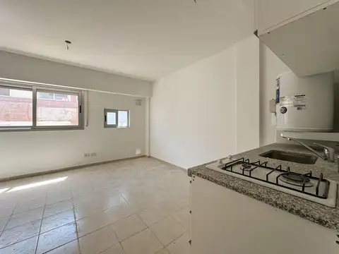 1ero de Mayo al 1100