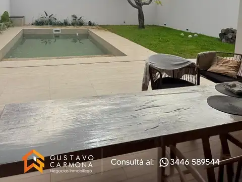 Casa 4 ambientes con 2 baños