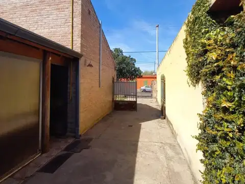 CASA 2 DORMITORIOS APTO CREDITO EN VENTA EN ARGUELLO NORTE