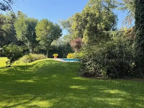 Barrio Parque Jularó, Cedro 74,5