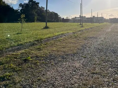 Terrenos y Lotes en Venta en La Plata [Cod: 192]