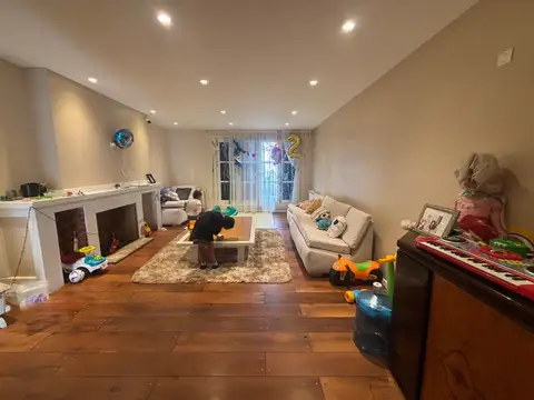 Casa 4 ambientes con 4 baños