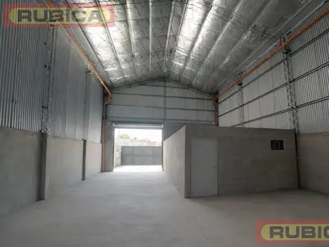 Galpon en Venta en Benavidez, USD 175.000