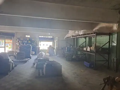 Galpon en Alquiler en Remedios De Escalada, $ 2.000.000