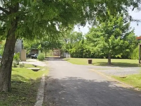 LOTE EN VENTA BRUJAS PILAR 100