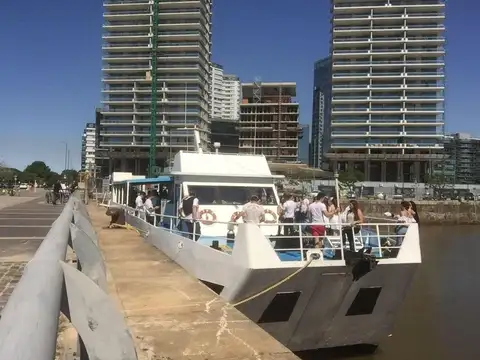 Amplio Salón , Eventos, Resto,  Catamaran