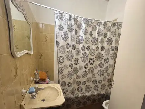 Casa en Venta en Lomas de Zamora, USD 145.000