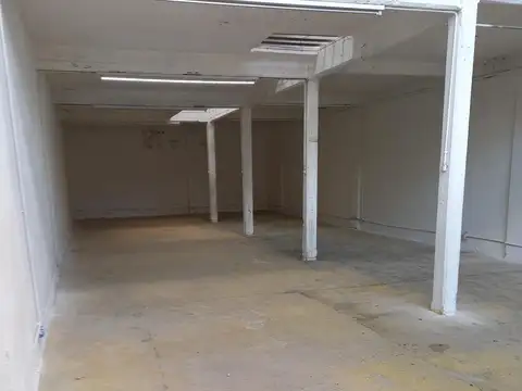 Galpon en Alquiler en Flores, $ 2.800.000