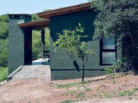 VENTA CASA 1 DORMITORIO EN BUEN AIRE ASCOCHINGA