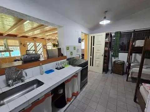 Casa en venta - 2 Dormitorios 2 Baños - Villa Carlos Paz