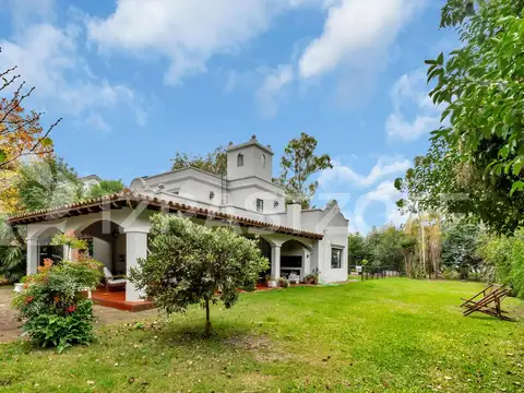 Casa en  Haras del Pilar, La Pradera  5 dormitorios, apto crédito