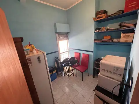Depto Tipo Casa en Venta en Temperley, USD 215.000