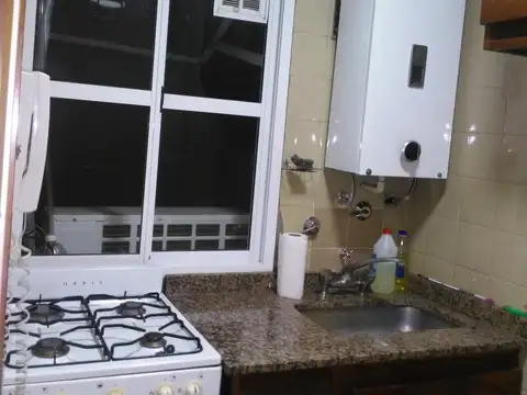 Avda Regimiento de Patricios 100, Piso 4