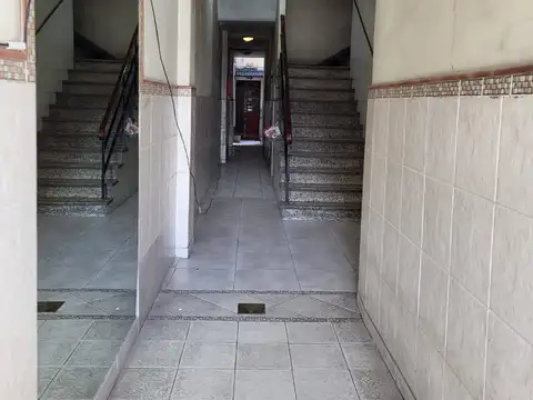 ALQUILER de 4 ambientes con balcón