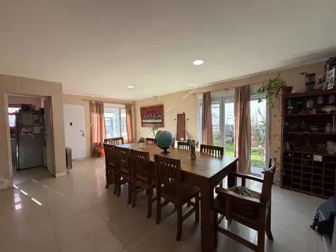 Casa en Venta en Bahía Blanca, USD 175.000