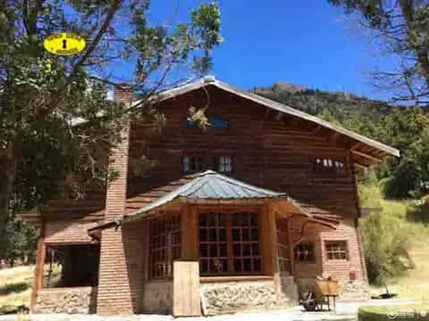 CAMPO 200 HAS EN BARILOCHE C. 30 HAS PARA LOTEO Y RIO