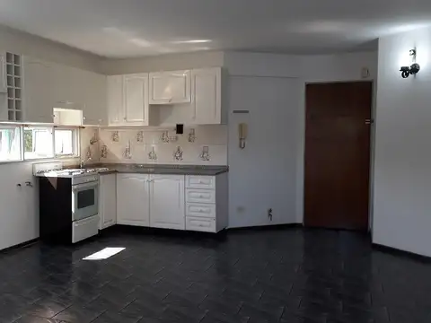 Departamento en Alquiler en Moron Norte, $ 400.000