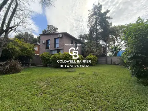 Casa con 3 dormitorios y gran terreno en Santo Tomé
