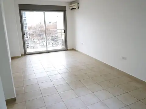 Monoambiente tranquilo en edificio con amenities