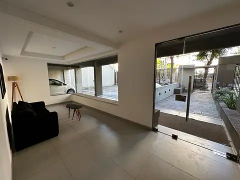 Departamento en Alquiler con 2 cocheras