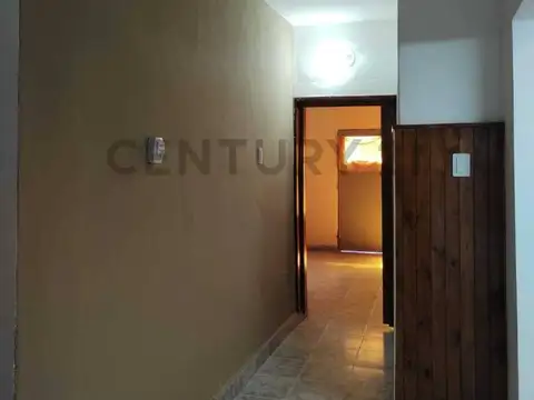 pasaje escuti 800, Piso 0