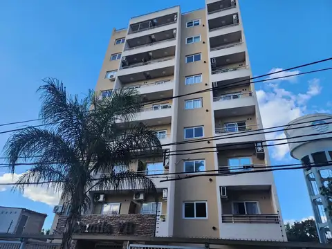 Monoambiente con balcón