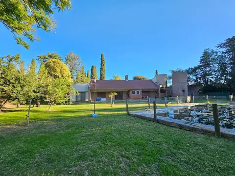 Urquiza Al Oeste Parada 9