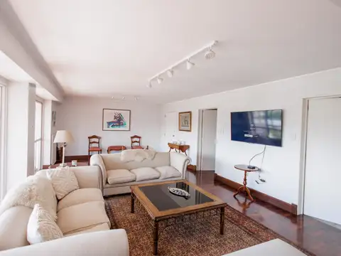 Departamento en Venta de 4 dormitorios