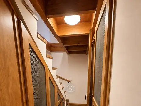 Casa 7 ambientes con 3 baños