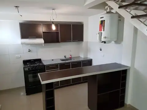 Depto Tipo Casa en Alquiler en Villa Ortuzar, $ 900.000