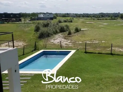 El Cantón - Golf 300