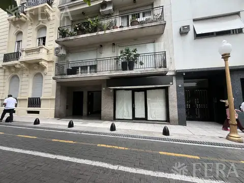 Venta local con toilette en Retiro