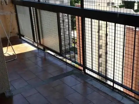 Blanco Encalada 2300