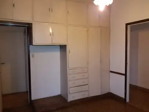 Avenida Brigadier General Juan Manuel De Rosas 2400