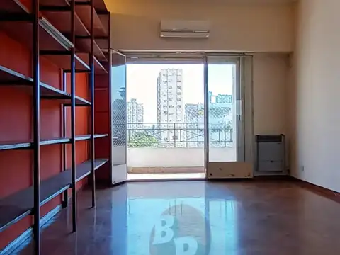 Combate De Los Pozos 1300, Piso 6