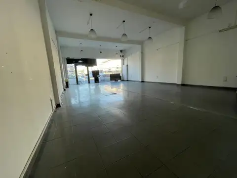 Local en Venta en Villa Santos Tesei, USD 199.000