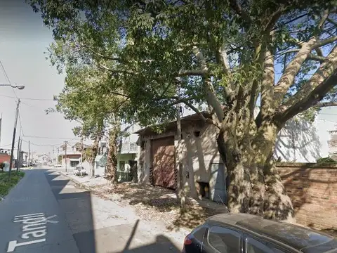 Galpon en Venta 10  mts Frente