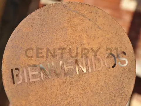 Av Mitre 1700, Piso 0