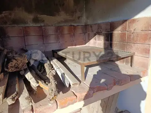 Av Mitre 1700, Piso 0