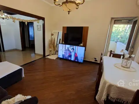 Depto Tipo Casa en Venta en La Lucila, USD 230.000