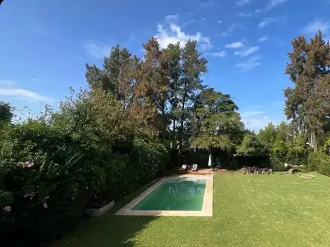 Casa en Las Glorias