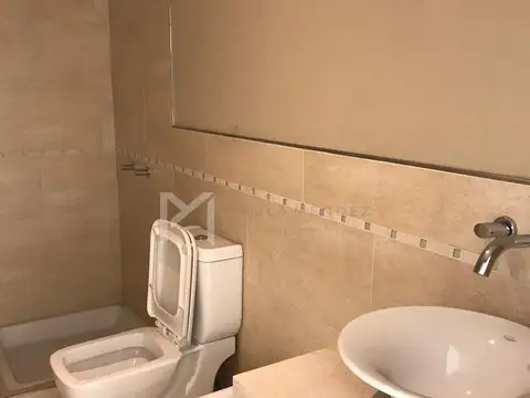 Oficina en Venta con 1 cochera