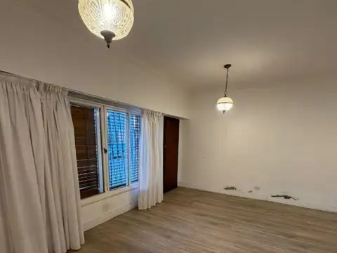 Casa en Venta en Ramos Mejía, USD 179.000