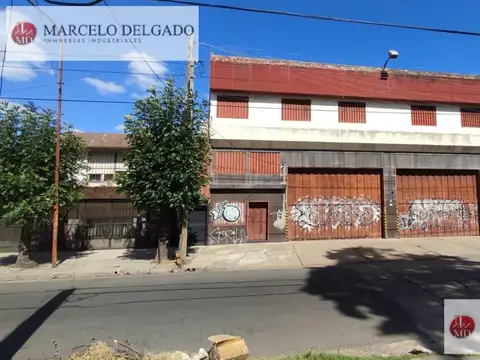 Galpon en Venta 30  mts Frente