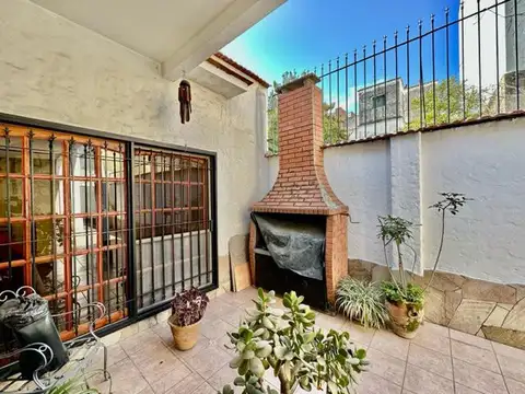 Depto Tipo Casa en Venta de 4 ambientes