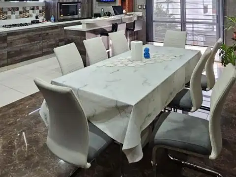 ROQUE SAENZ PEÑA 2700, Piso 1