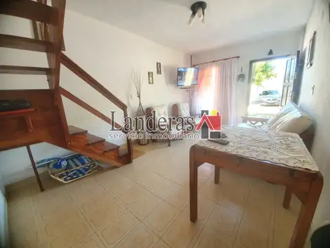 Bonito Tríplex - IMPECABLE ESTADO GENERAL