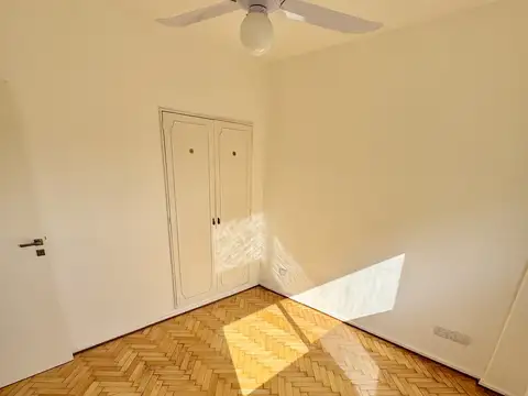 Departamento en Alquiler en Floresta, $ 600.000