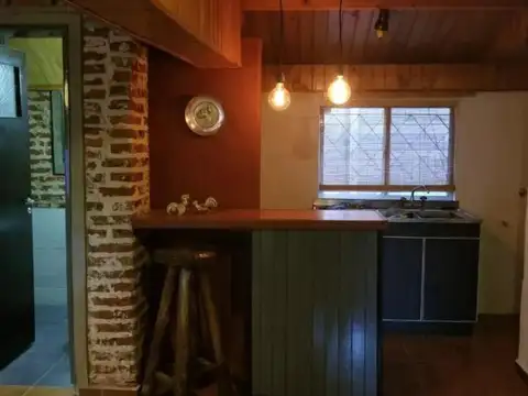 Casa en Alquiler en Loma Verde, $ 650.000