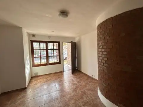 Casa en Venta en Ameghino Sud, USD 69.000